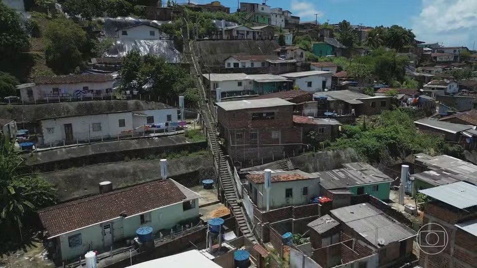 Pesquisadores de Pernambuco desenvolvem tecnologia que leva água tratada para comunidades e ajuda no combate ao Aedes aegypti